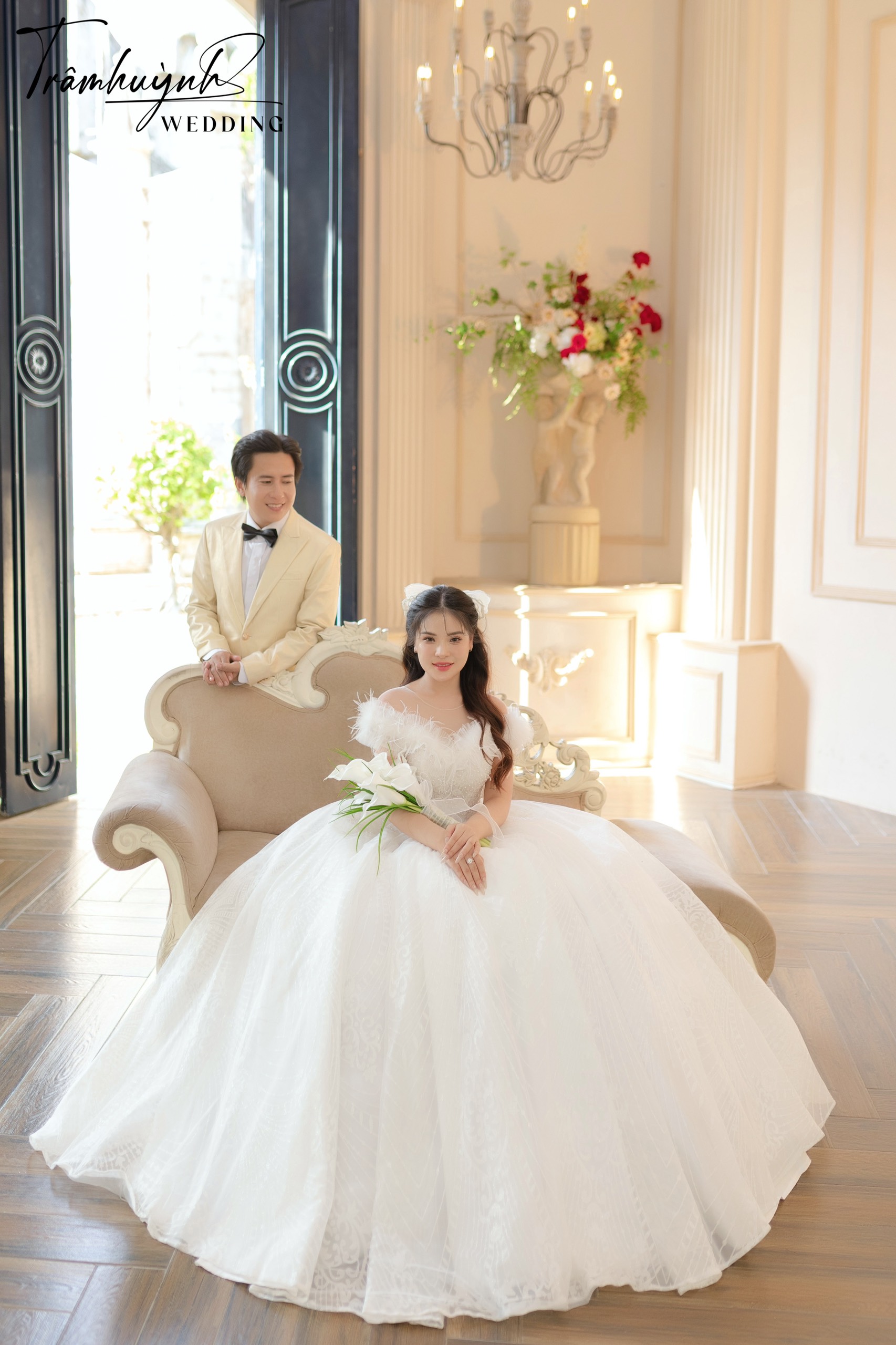 Chụp hình cưới phim trường
