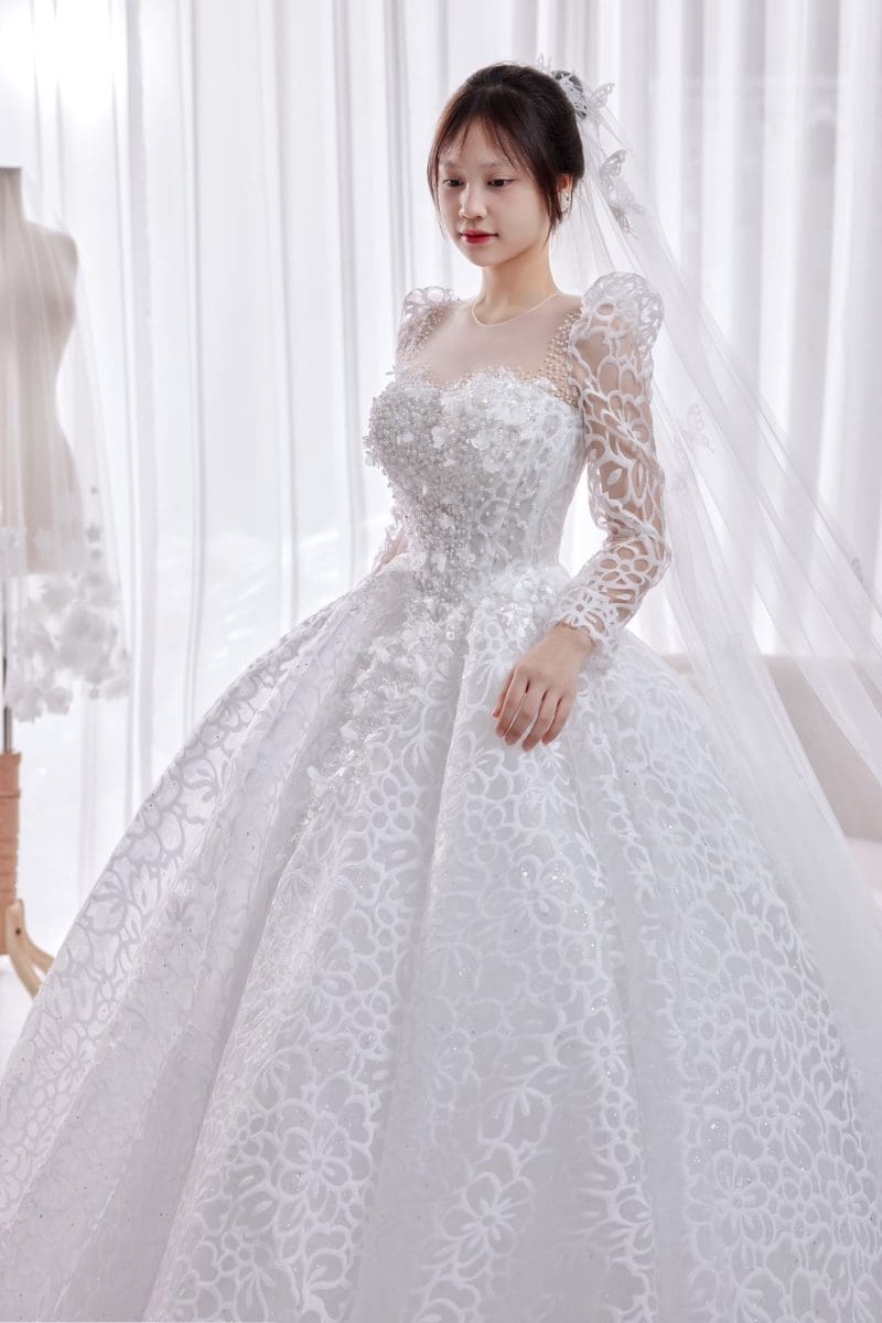 váy cưới công chúa tay dài ren ms2