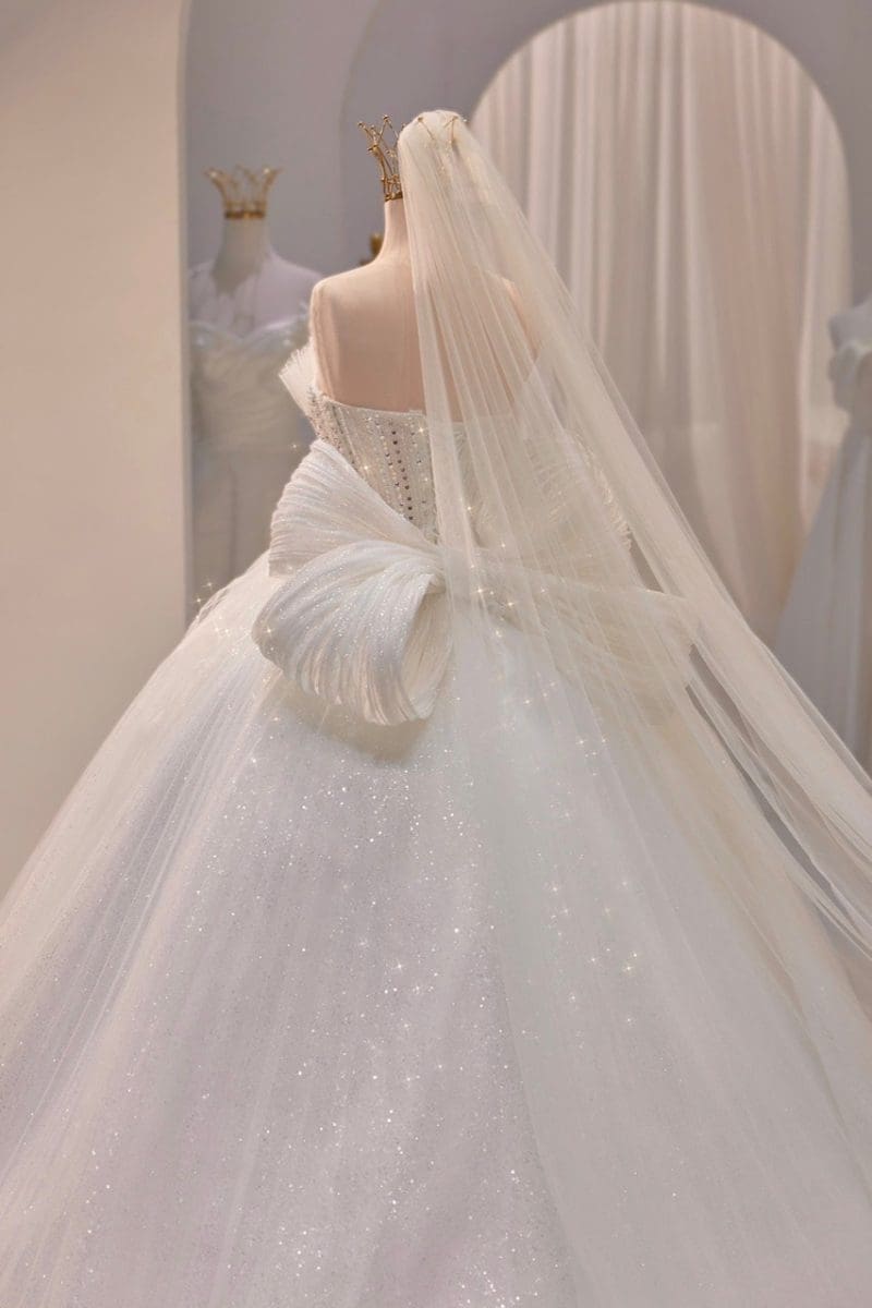 váy cưới cúp ngực phối nơ ms2