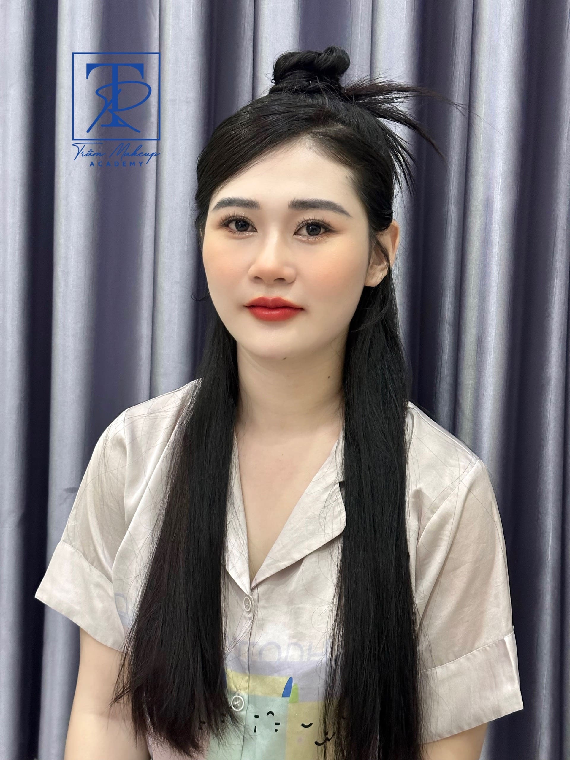 Trang Điểm Tại Nhà Quận 6 2 trang điểm tại nhà quận 6