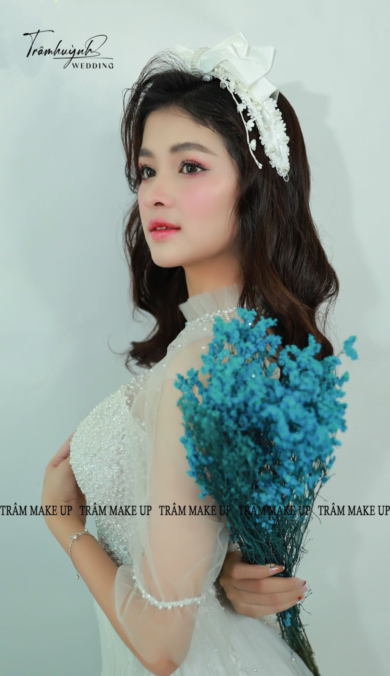 giá trang điểm cô dâu