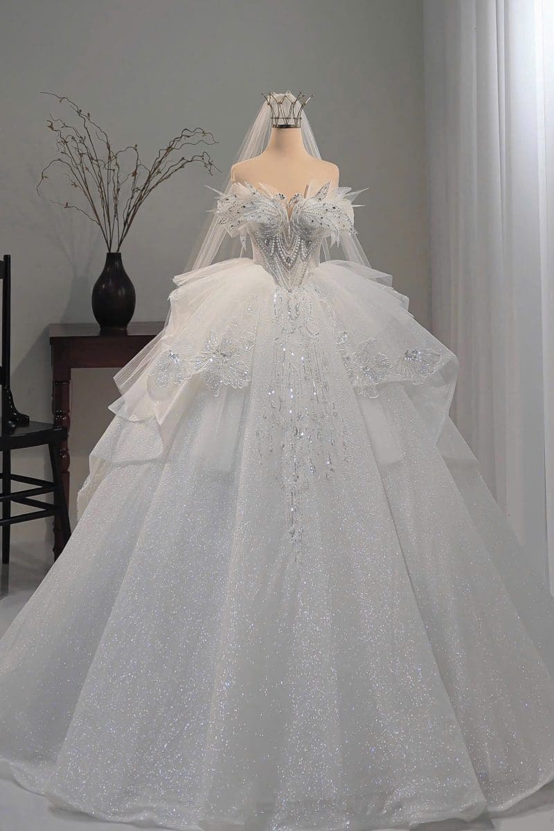 Váy cưới làm lễ luxury
