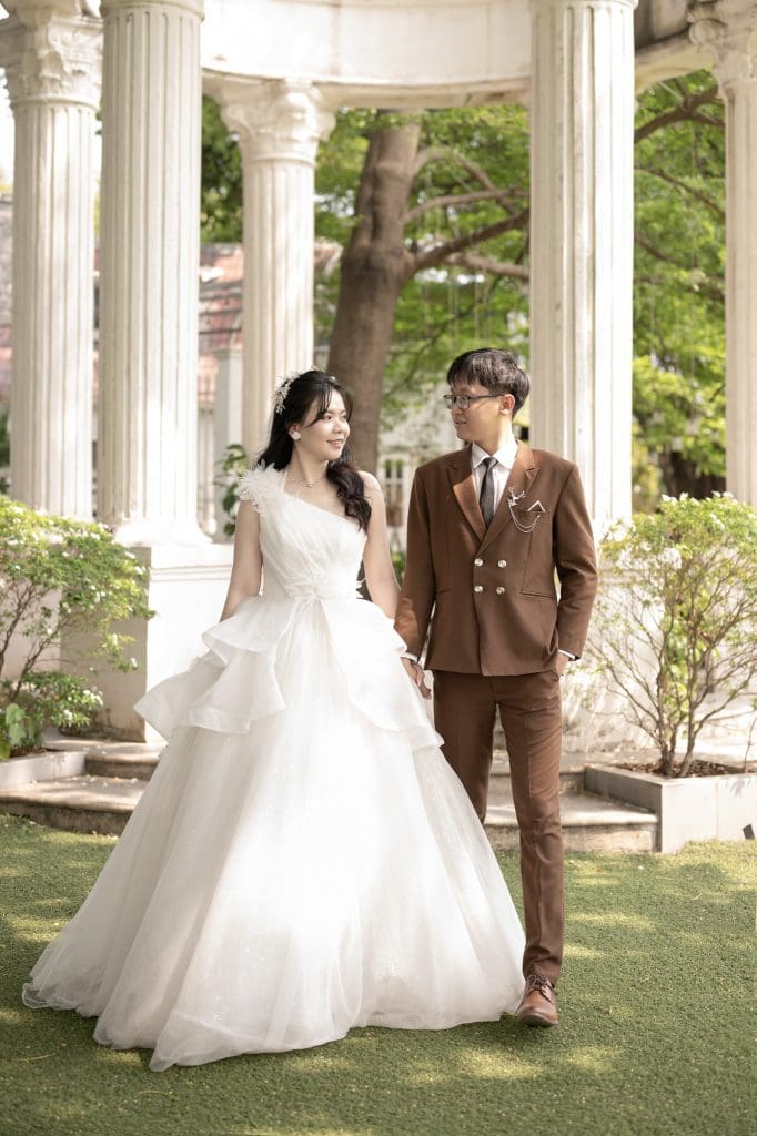 Chụp ảnh cưới ngoại cảnh & Studio quận 11