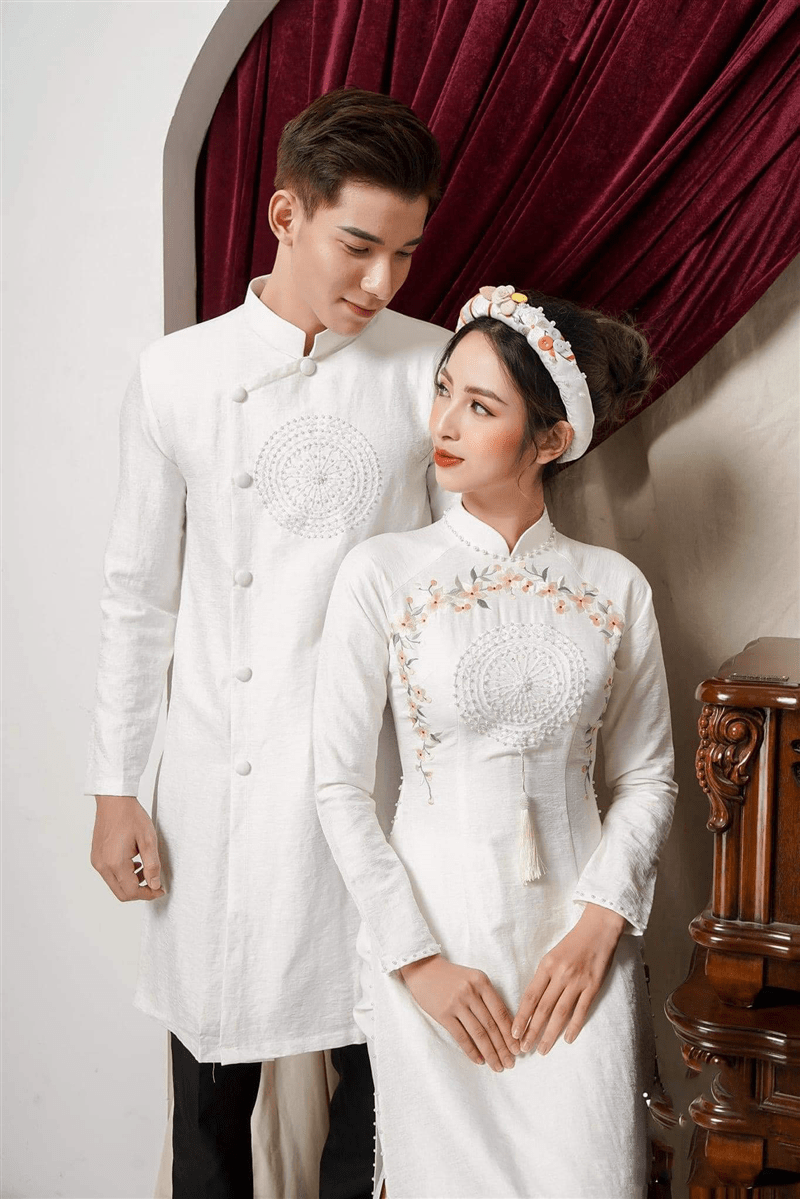 Chụp Ảnh Cưới Với Áo Dài