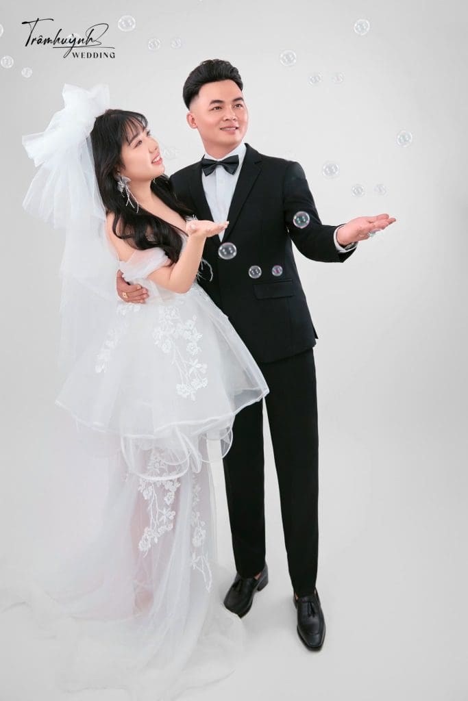 Concept chụp ảnh cưới studio